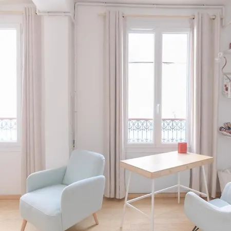 Apartment Luminous Love Nest Near Belleville